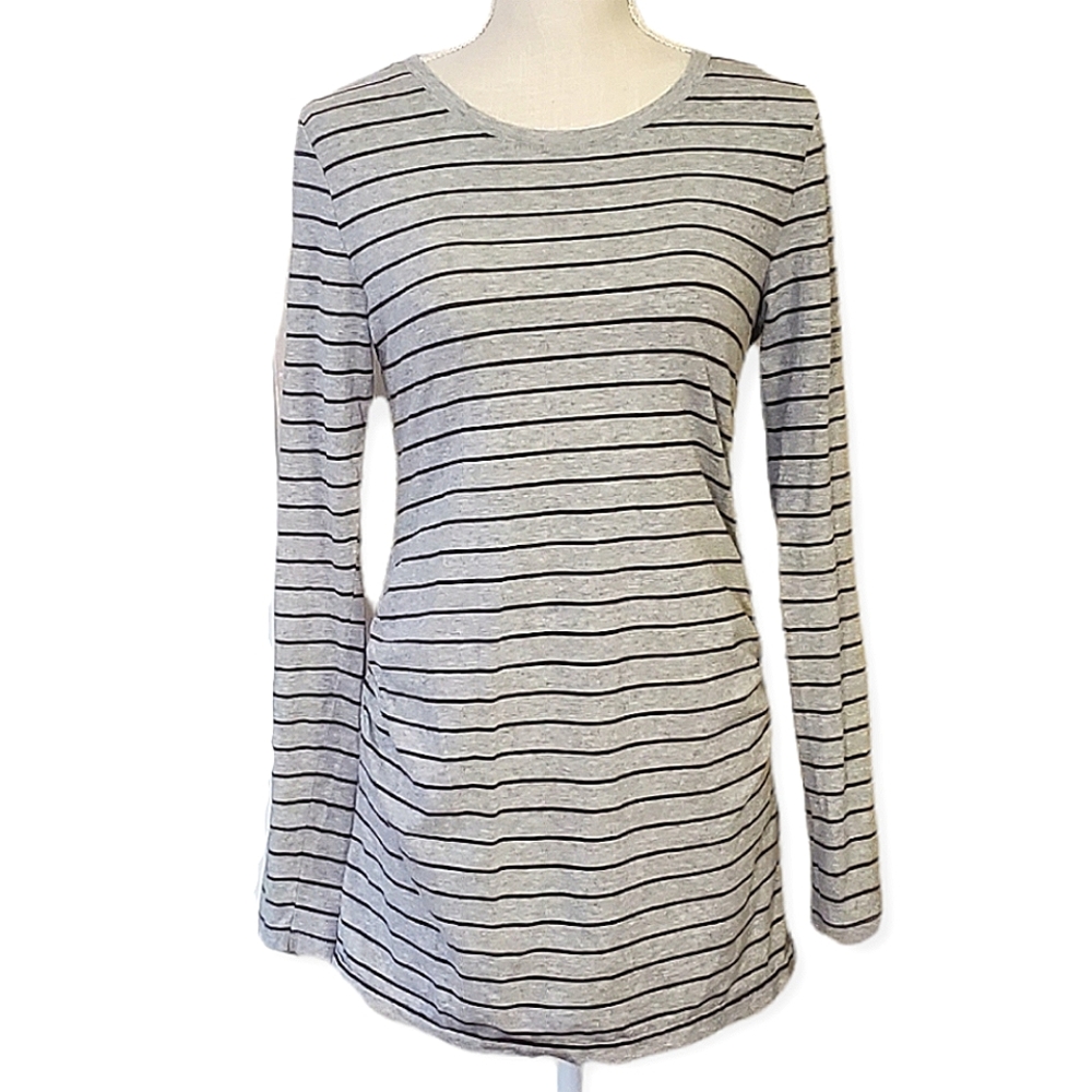 LOVE BY GAP | Women's gray with burgundy stripe maternity shirt. Size small.